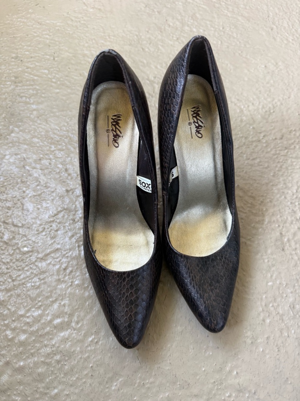 Women’s Pointed Toe Snake Python Brown Textured Heels by Mossino No. 6 1/2